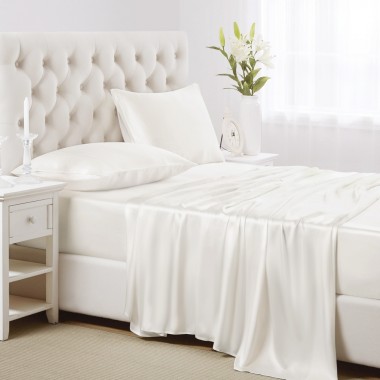 Ivory 22 Momme Mulberry Silk Sheet Set UK for Sale